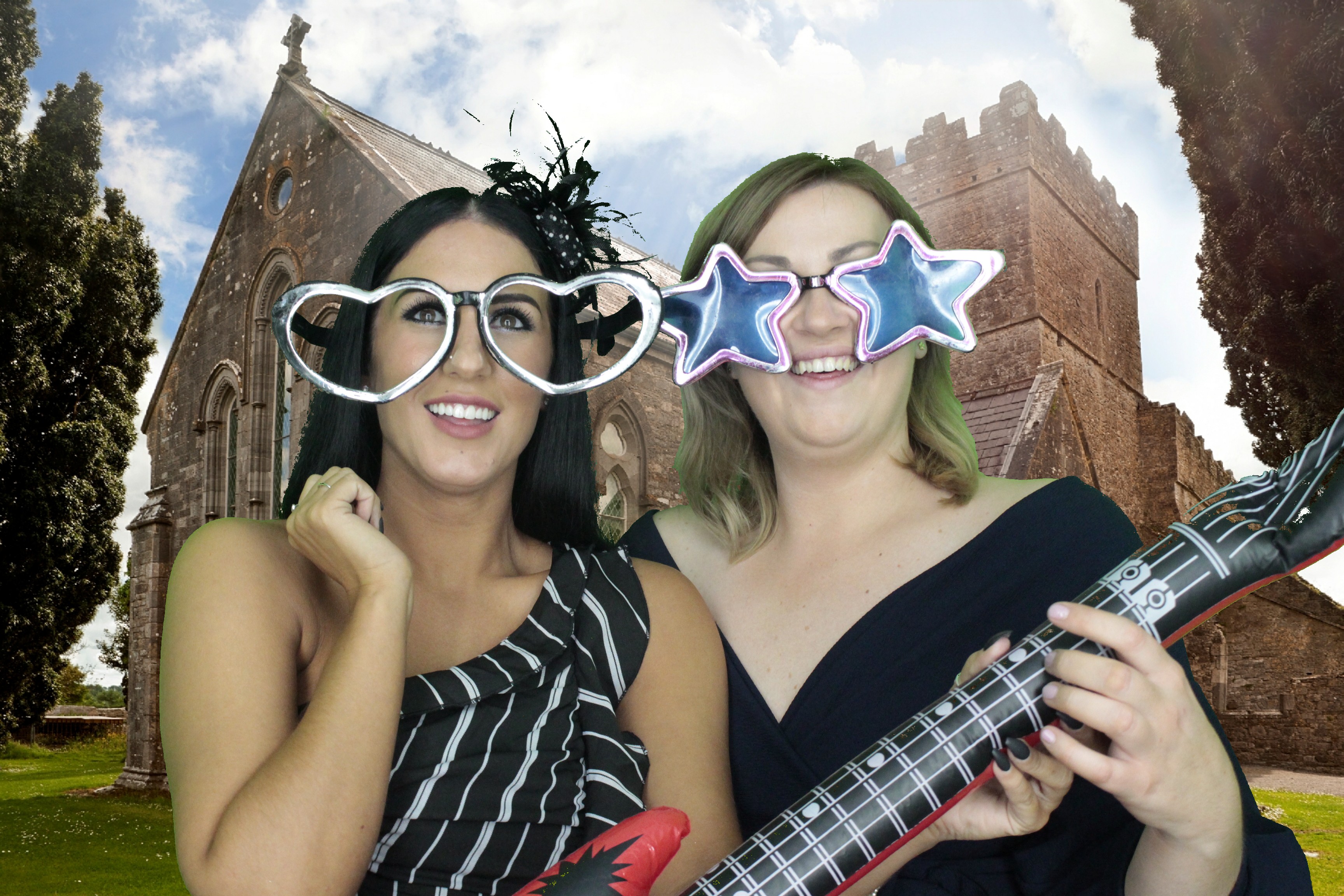Chris & China's Wedding | View more photos from the event at gallery.myphotoboothexperience.co.uk/u/MyPhotoBoothExperienceLtd/Chris-Chinas-Wedding